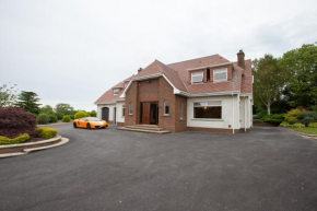 Гостиница Luxury Manor, Private, Double Garage, Hot tub, Wifi  Аппер Болииндери 